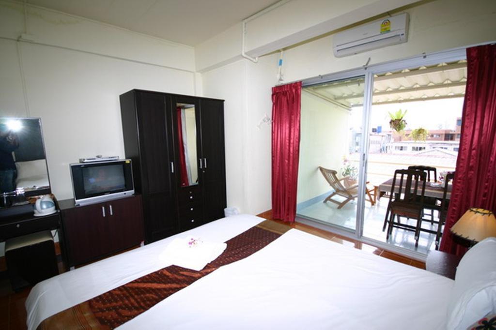 2Gether Guesthouse Karon Room photo