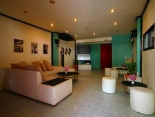 2Gether Guesthouse Karon Exterior photo